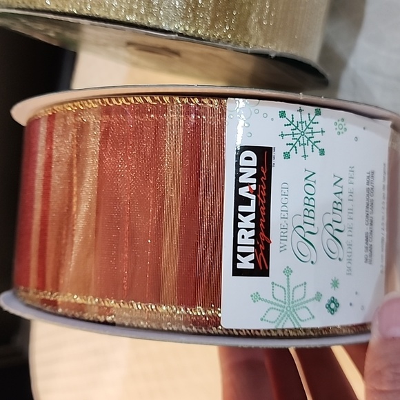 NEW 3 Rolls Holiday Kirkland Wire-edged Ribbon, 150 yards total - Picture 3 of 6